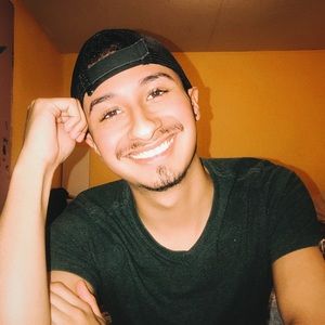 Meet your Posher, Ernesto